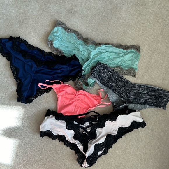 5 pairs of panties
